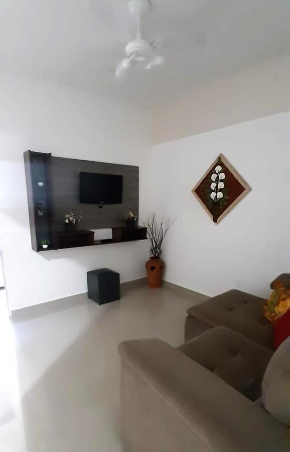 Apto 100m Praia, 1 Dorm. Vl Mirim Apartment